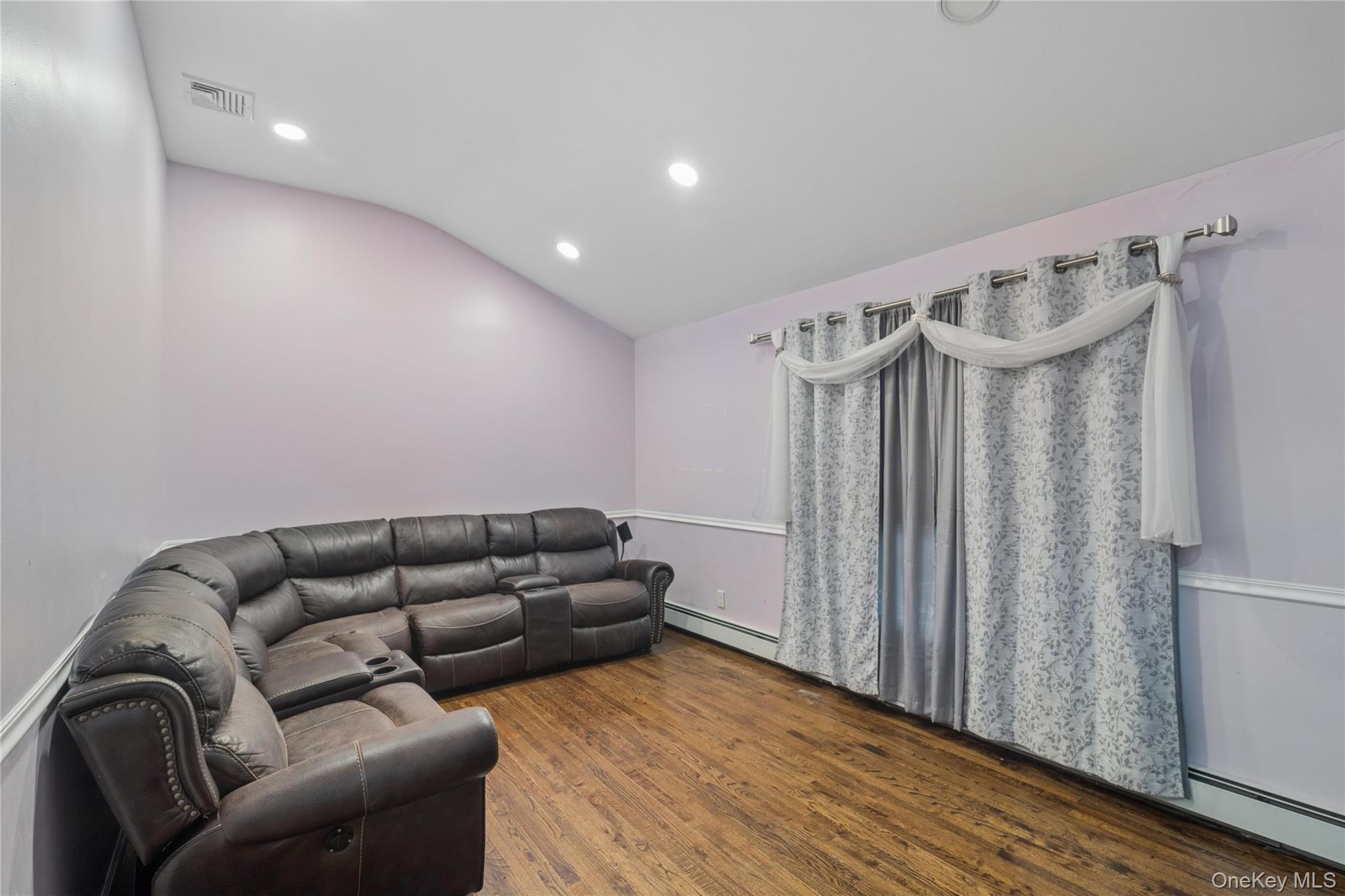 Single Family Parsnip Pond Road  Suffolk County, NY 11755, MLS-1015205-25