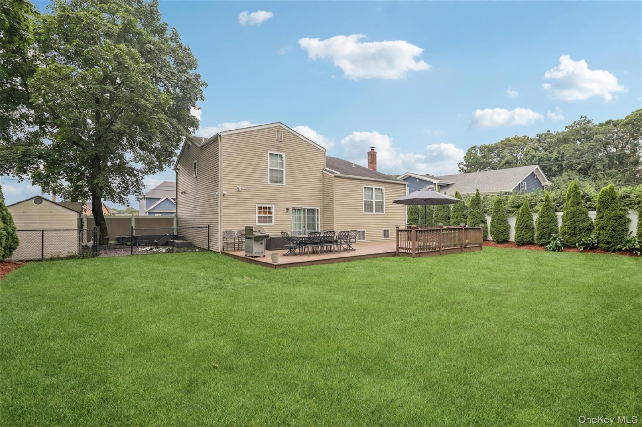 Single Family Parsnip Pond Road  Suffolk County, NY 11755, MLS-1015205-30