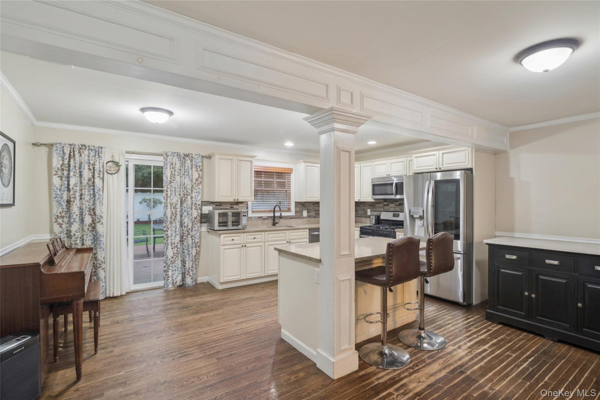 Single Family Parsnip Pond Road  Suffolk County, NY 11755, MLS-1015205-8