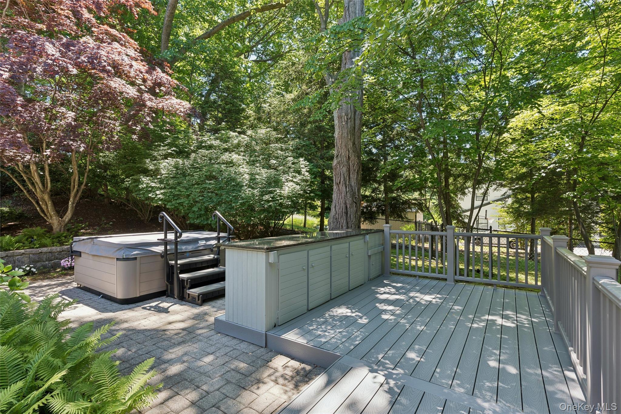 Single Family Greenwood Lane  Nassau County, NY 11797, MLS-1015209-42