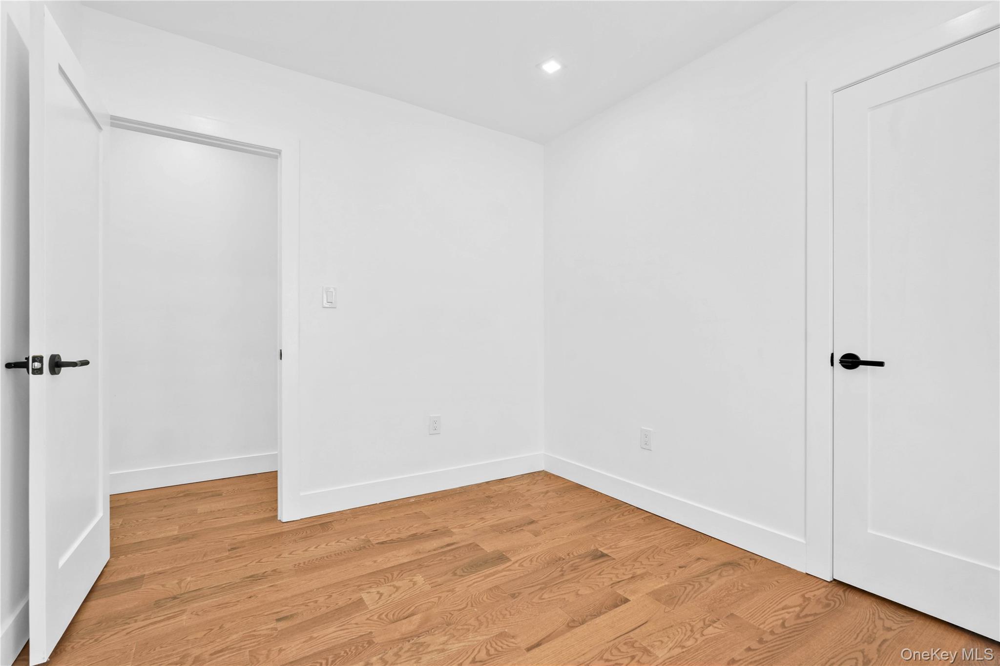 Single Family E 31st Street Brooklyn, NY 11210, MLS-1015226-16