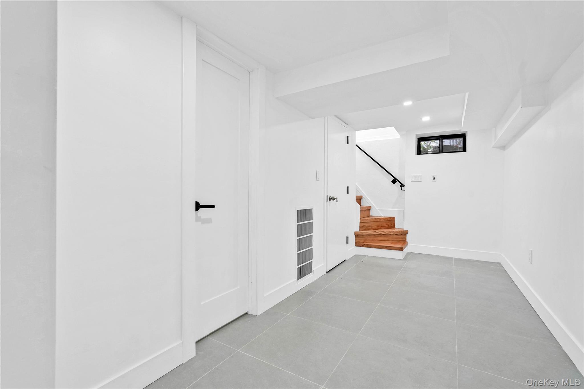 Single Family E 31st Street Brooklyn, NY 11210, MLS-1015226-25