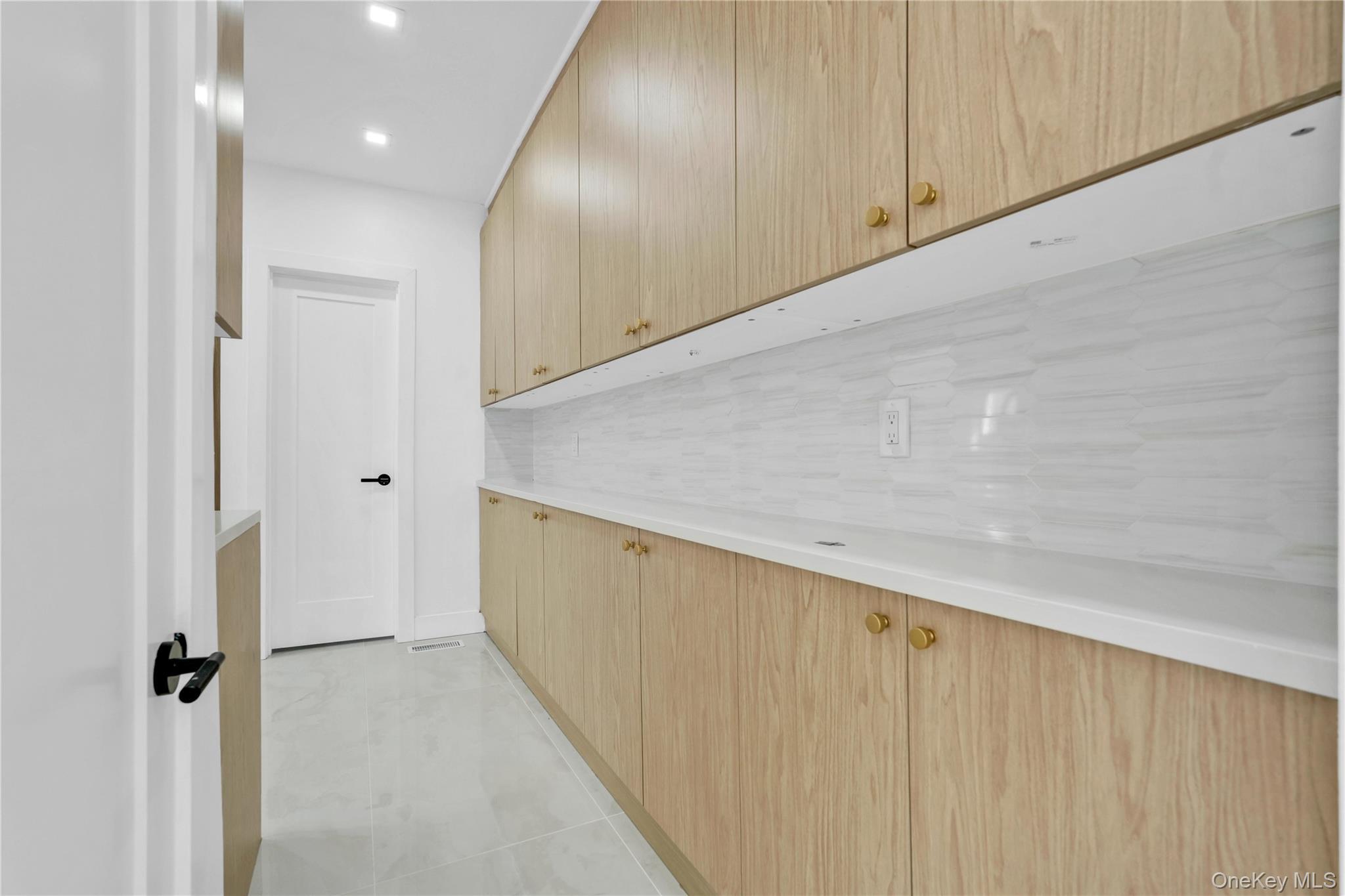 Single Family E 31st Street Brooklyn, NY 11210, MLS-1015226-7