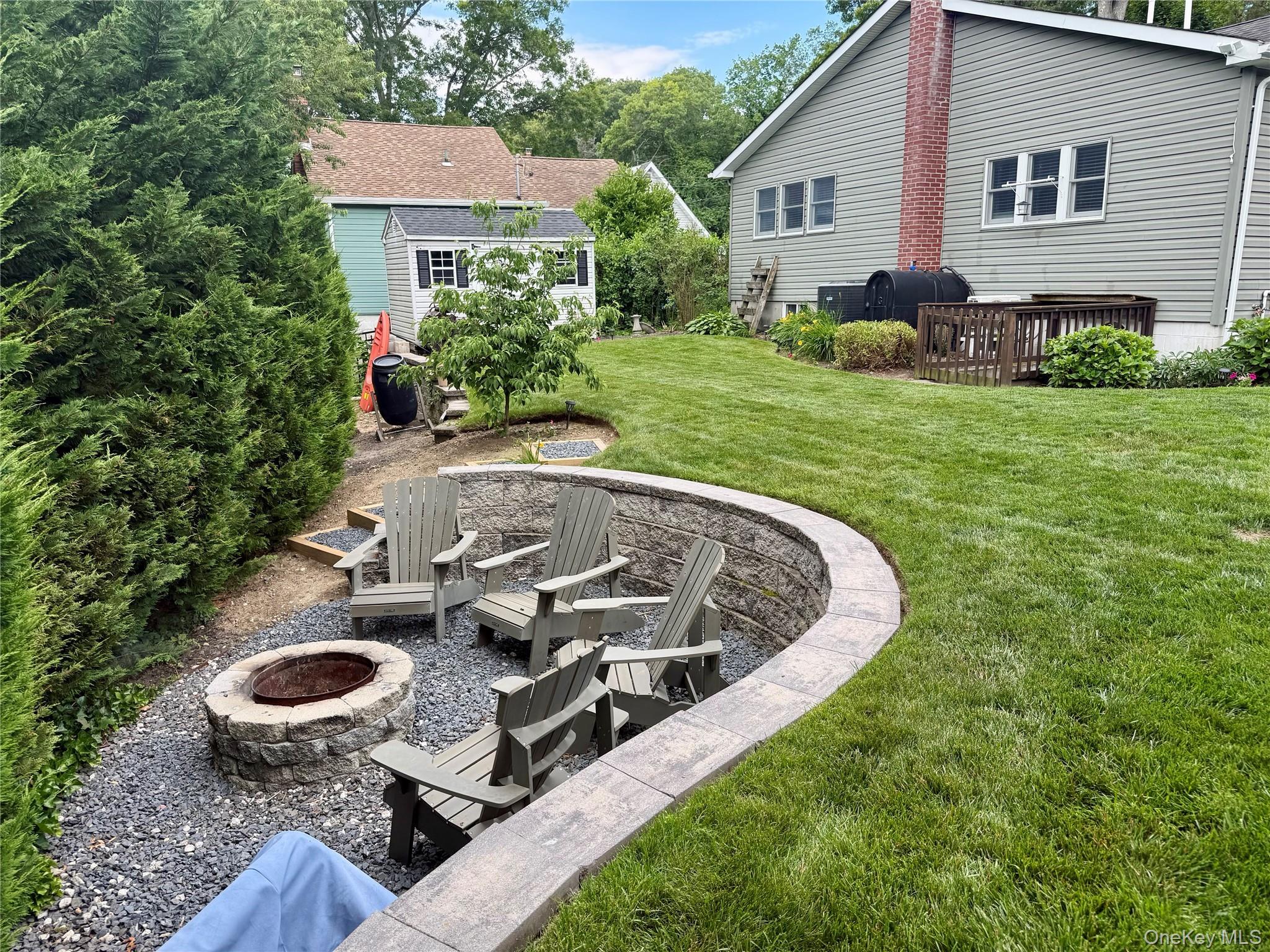 Single Family Crane Neck Drive Suffolk County, NY 11789, MLS-1015229-16