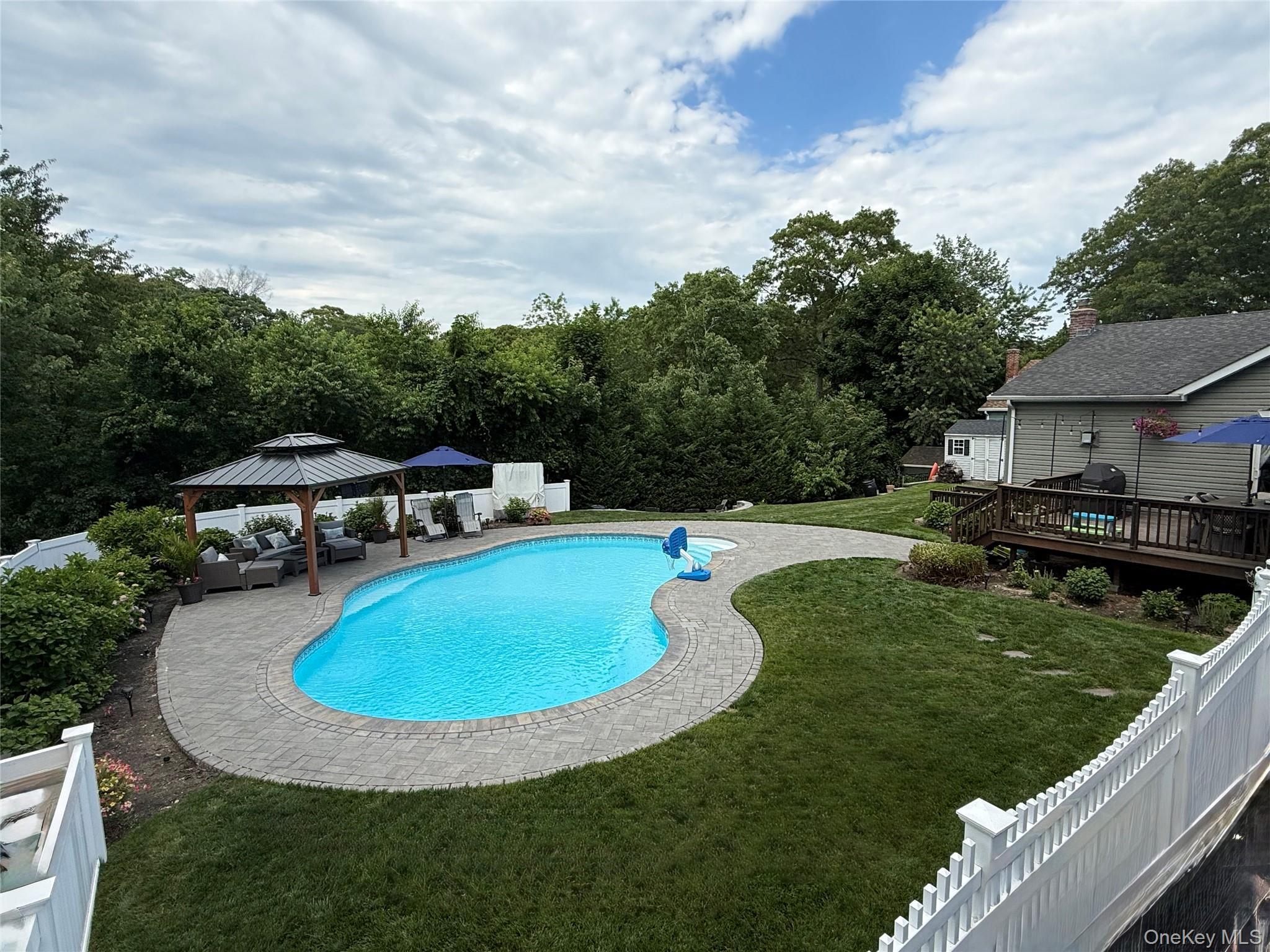 Single Family Crane Neck Drive Suffolk County, NY 11789, MLS-1015229-2