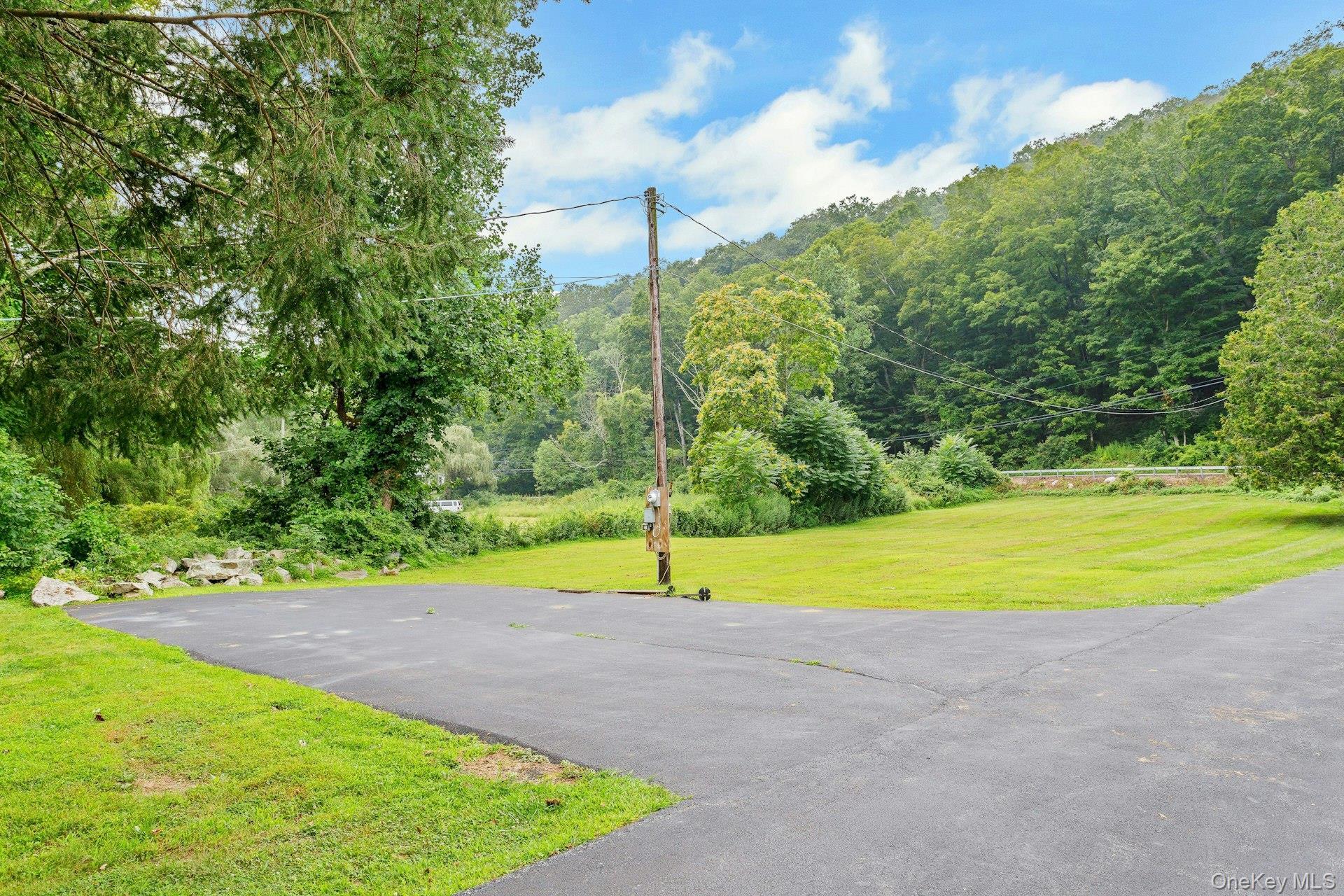 Single Family Peekskill Hollow Road Putnam County, NY 10579, MLS-1015237-28