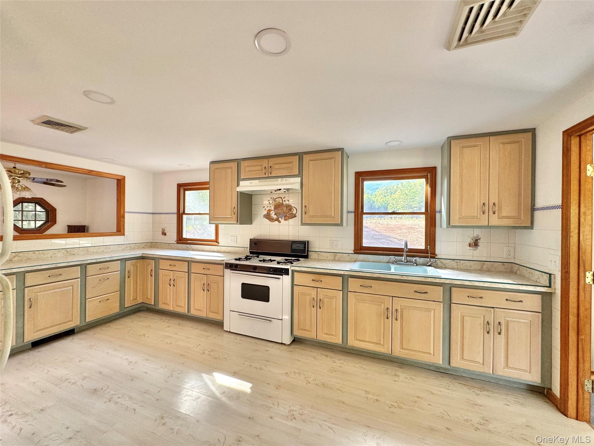 Single Family Manorkill Greene County, NY 12463, MLS-1015250-7