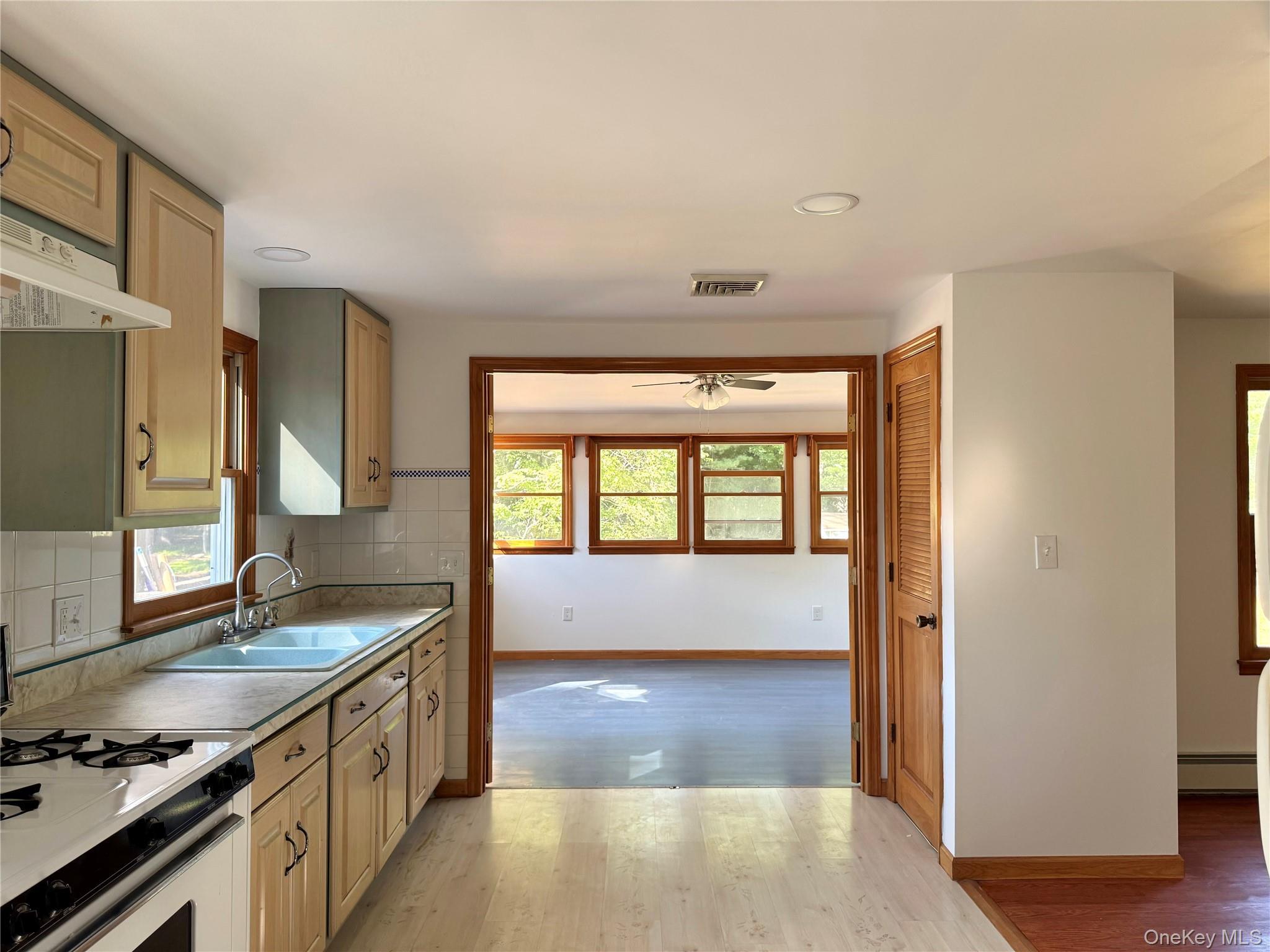 Single Family Manorkill Greene County, NY 12463, MLS-1015250-8