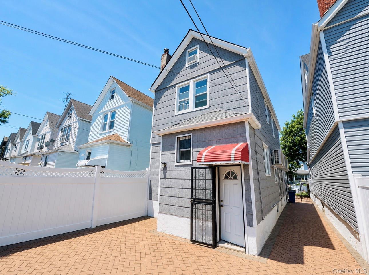 Single Family 80th Road  Queens, NY 11385, MLS-1015289-18