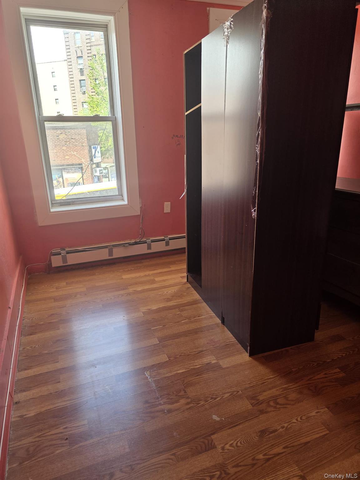 Single Family Greenpoint Avenue  Queens, NY 11104, MLS-1015312-3