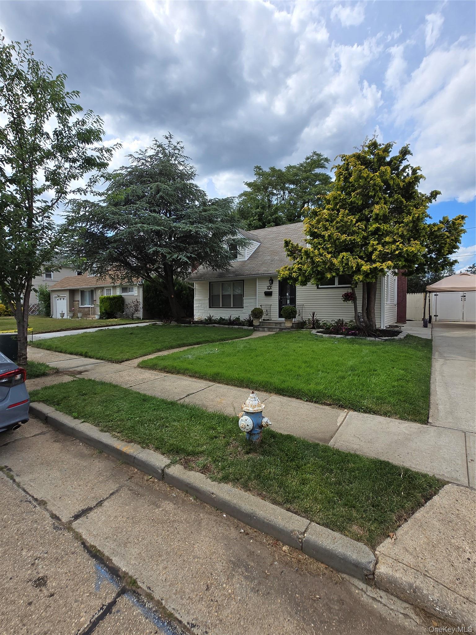 Single Family Harriman Avenue  Nassau County, NY 11550, MLS-1015316-18