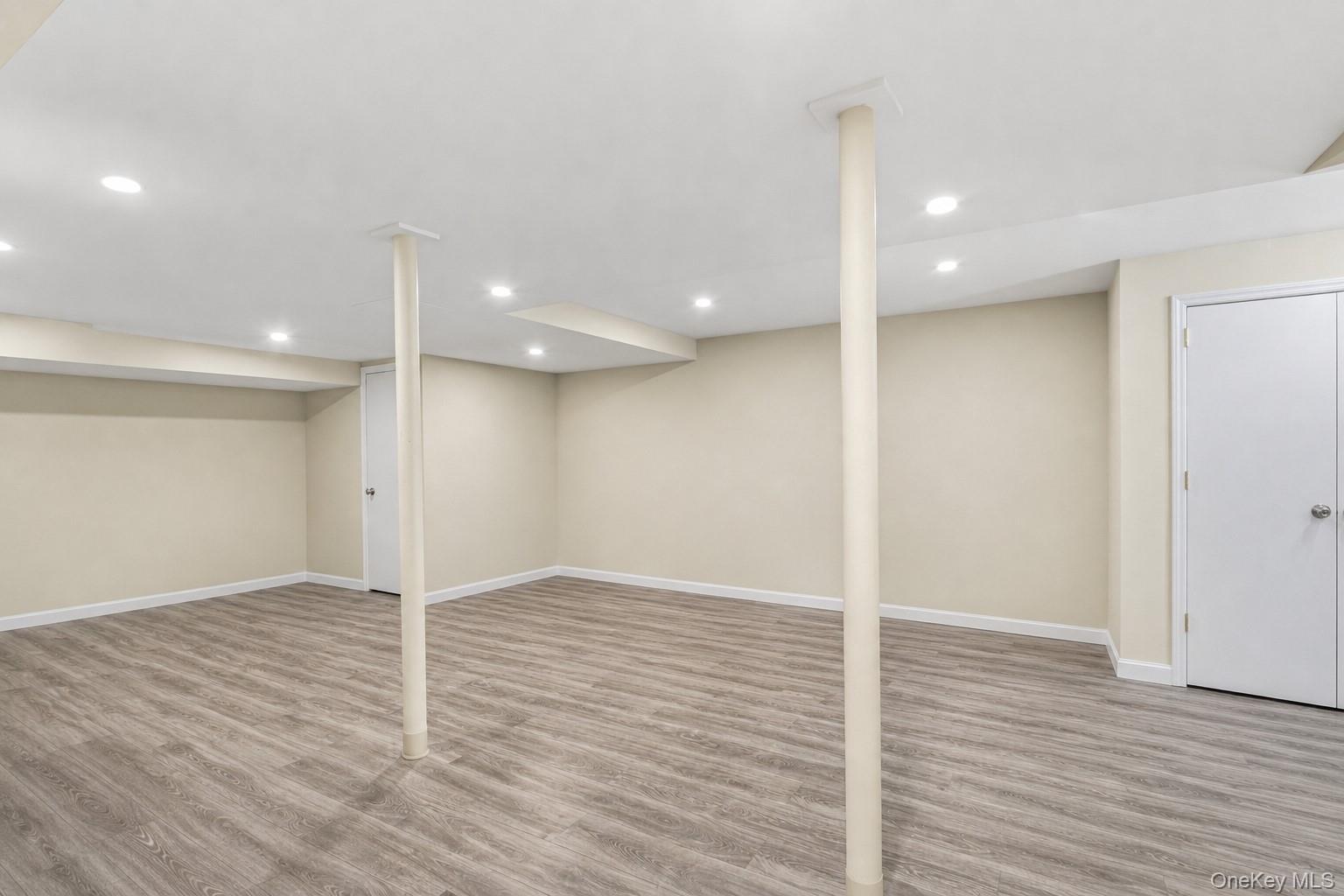 Single Family Strathmore Road  Nassau County, NY 11023, MLS-1015327-27