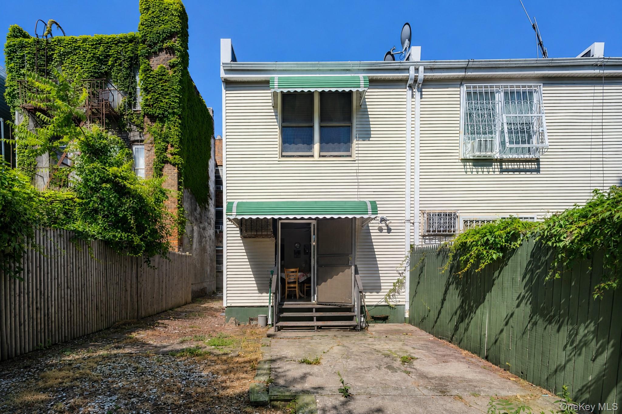 Single Family 37th Brooklyn, NY 11224, MLS-1015379-15