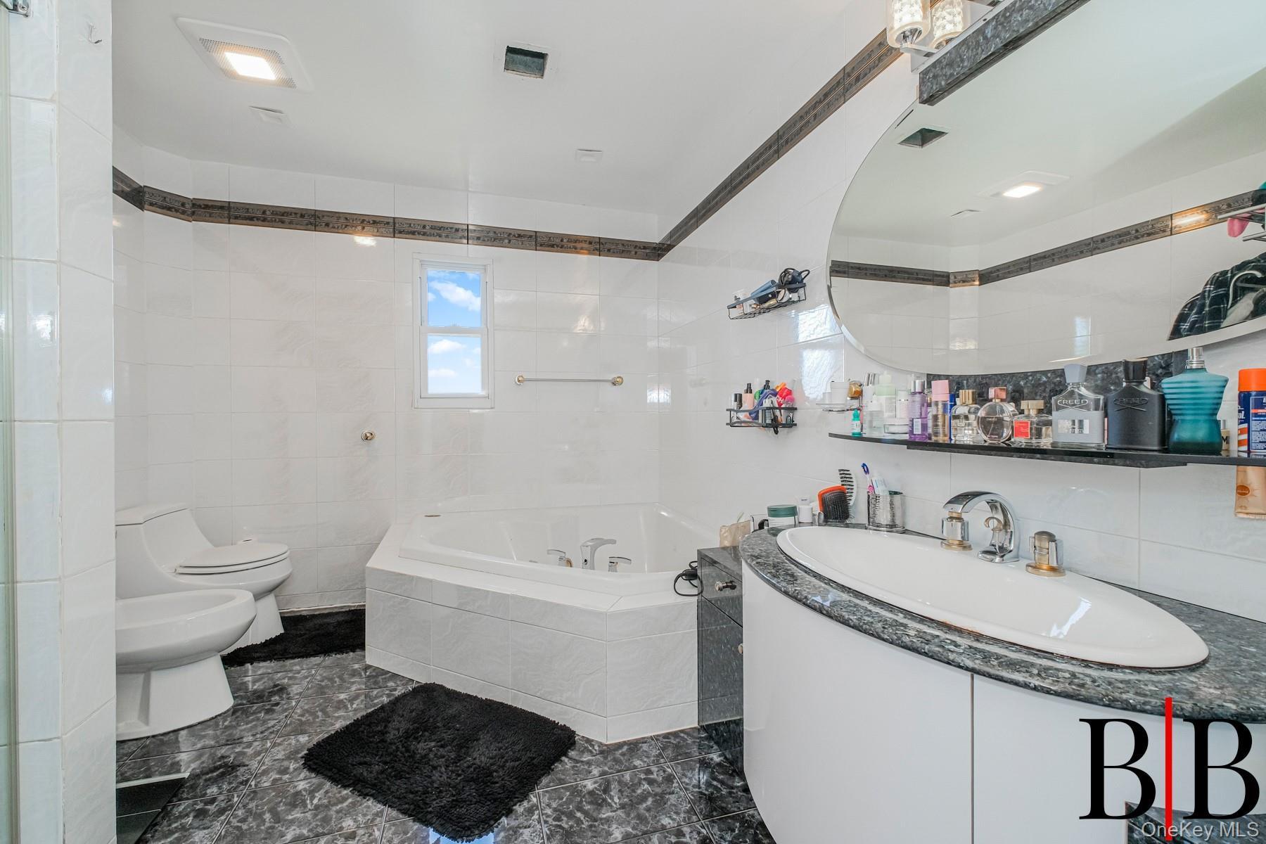 Single Family E 72nd Street Brooklyn, NY 11234, MLS-1015382-20