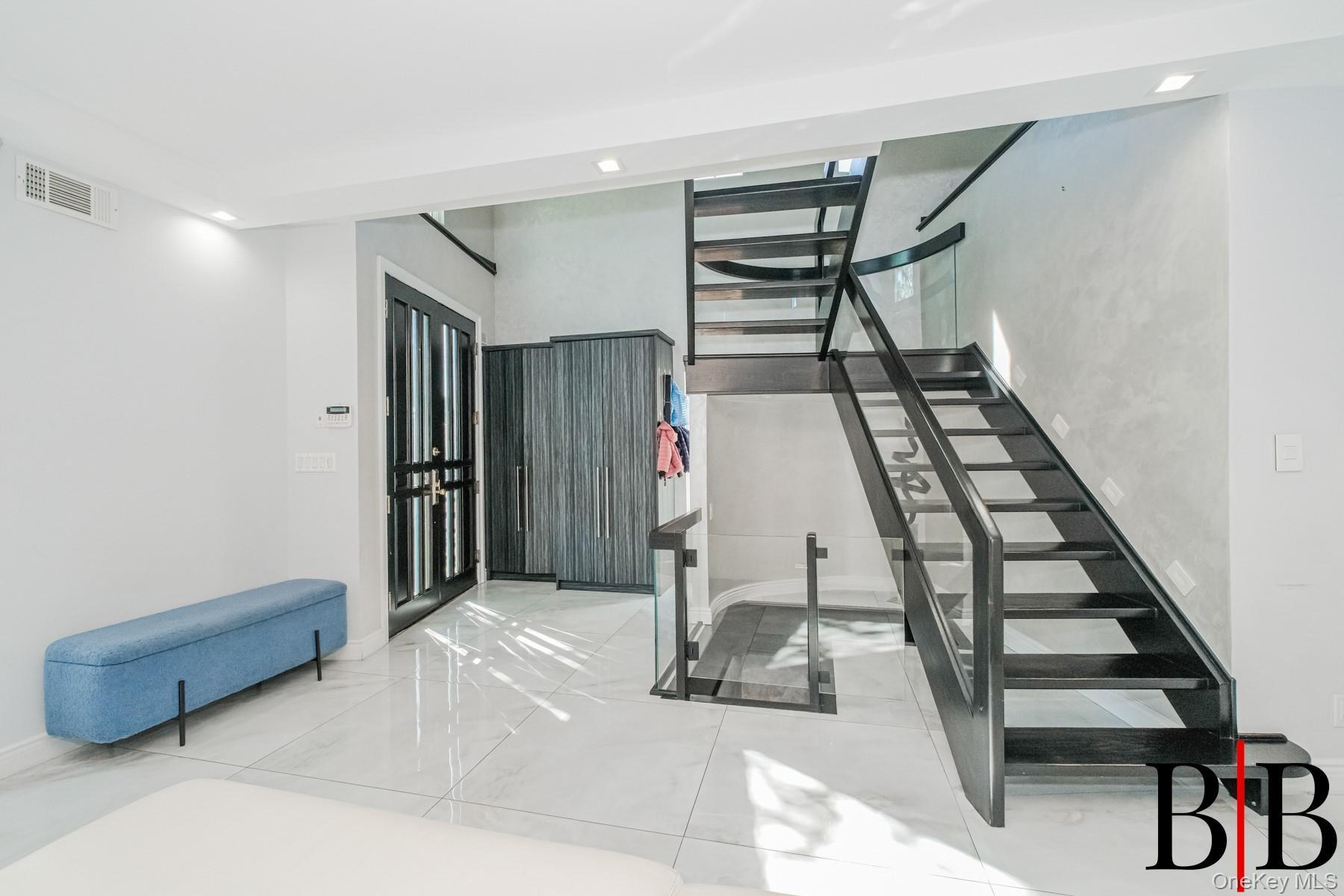 Single Family E 72nd Street Brooklyn, NY 11234, MLS-1015382-5