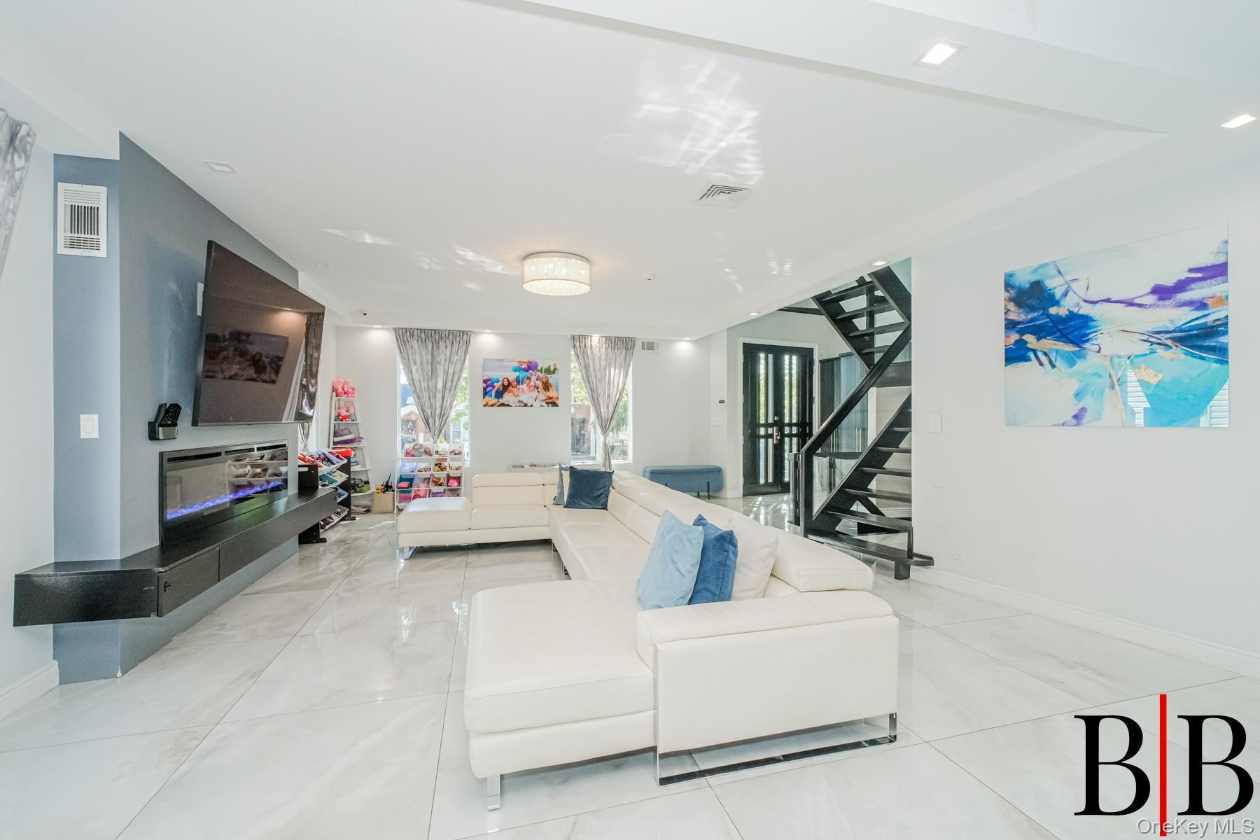 Single Family E 72nd Street Brooklyn, NY 11234, MLS-1015382-6