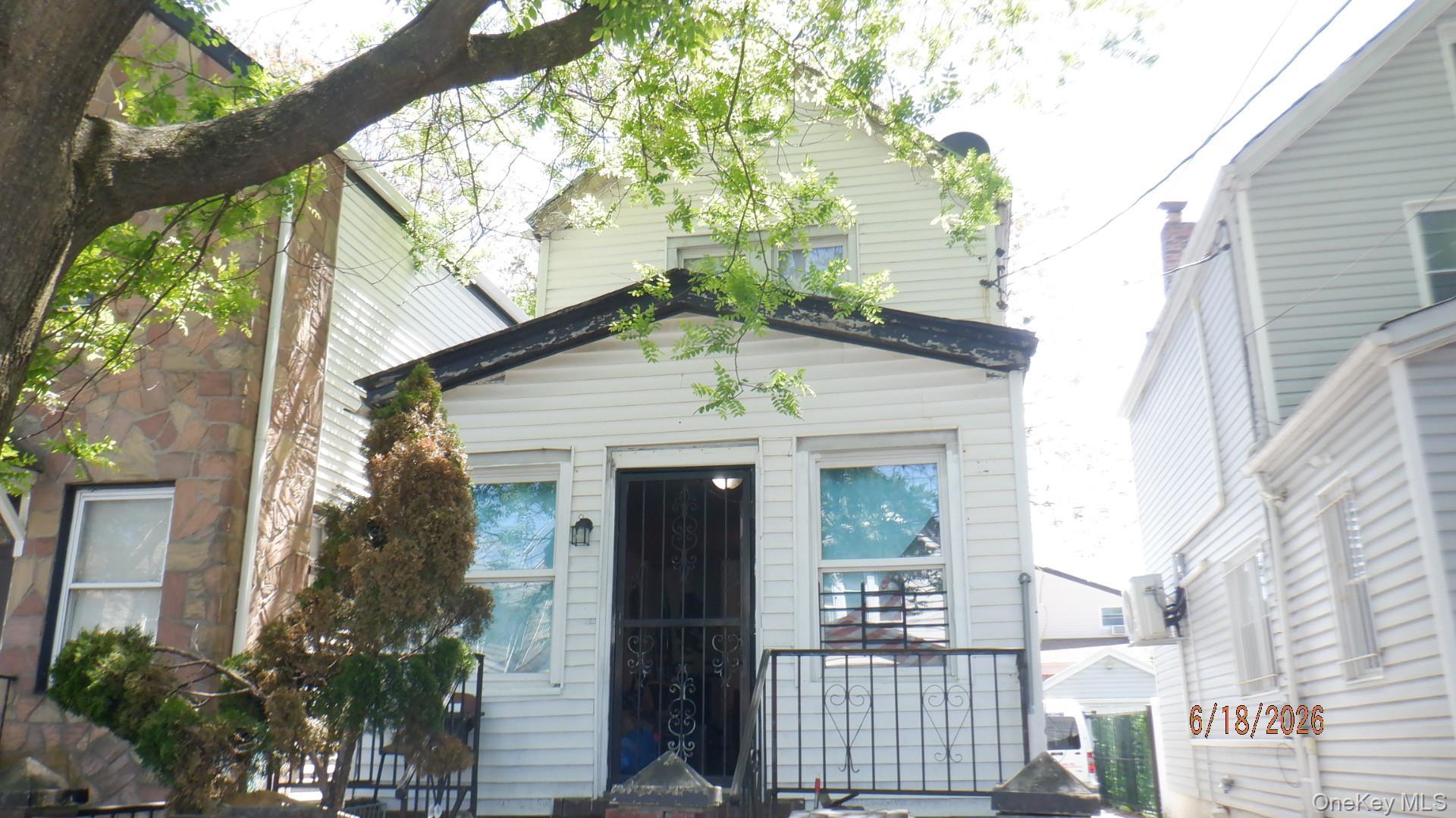 Single Family 116th  Queens, NY 11434, MLS-1015395-2