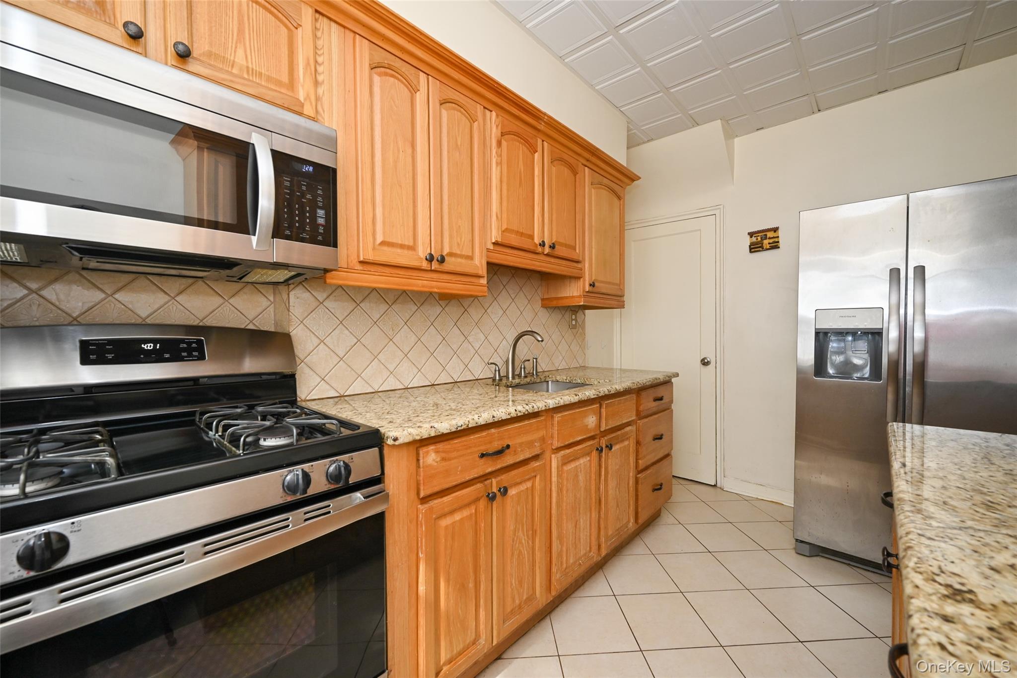 Single Family 154th Street  Queens, NY 11357, MLS-1015428-9