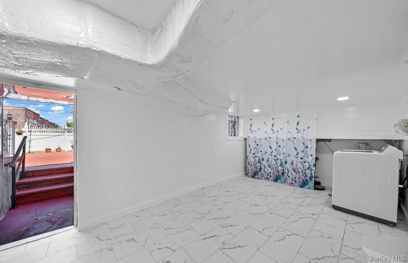 Single Family 12th Road Queens, NY 11357, MLS-1015440-8