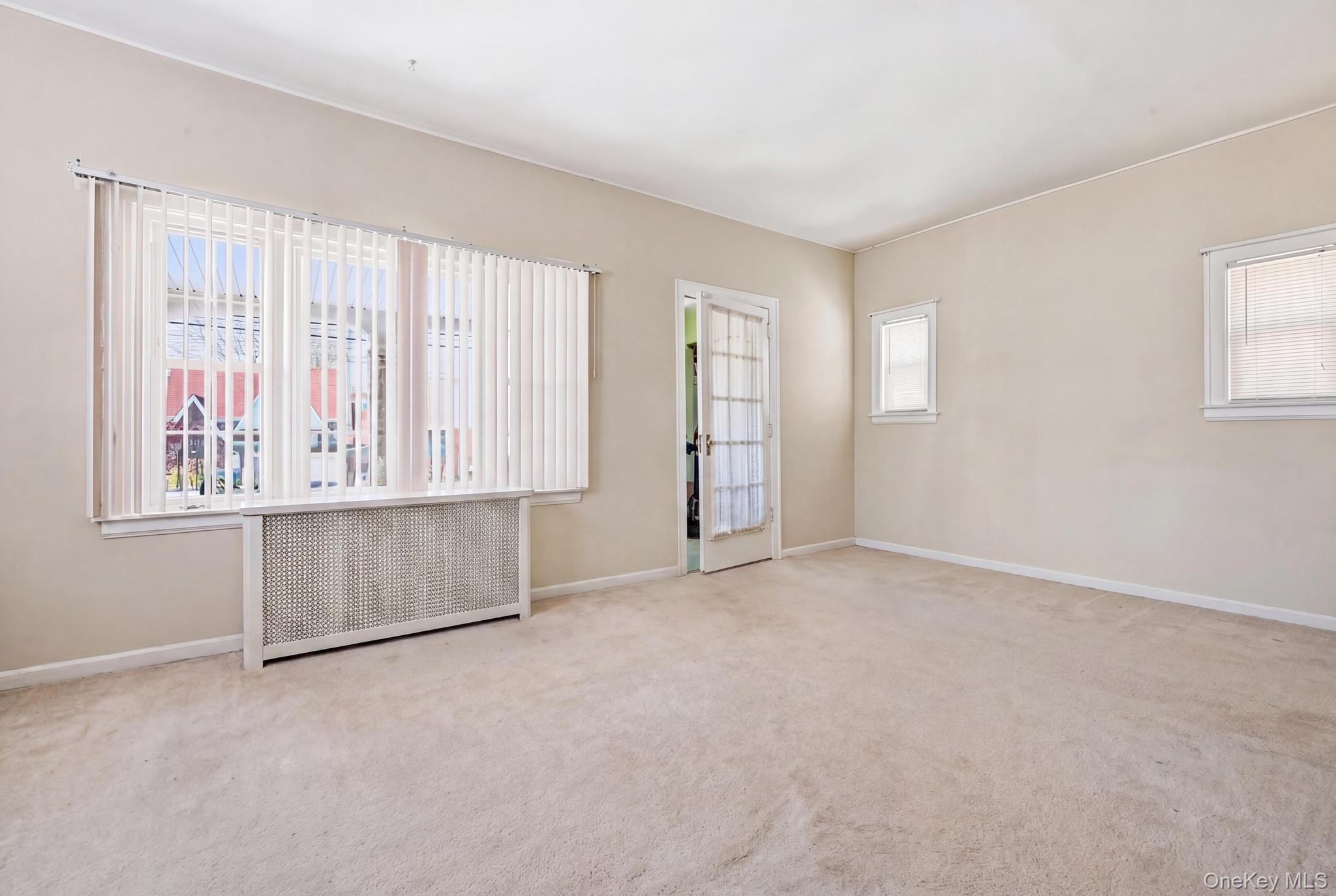 Single Family 231st Street Queens, NY 11413, MLS-1015452-2