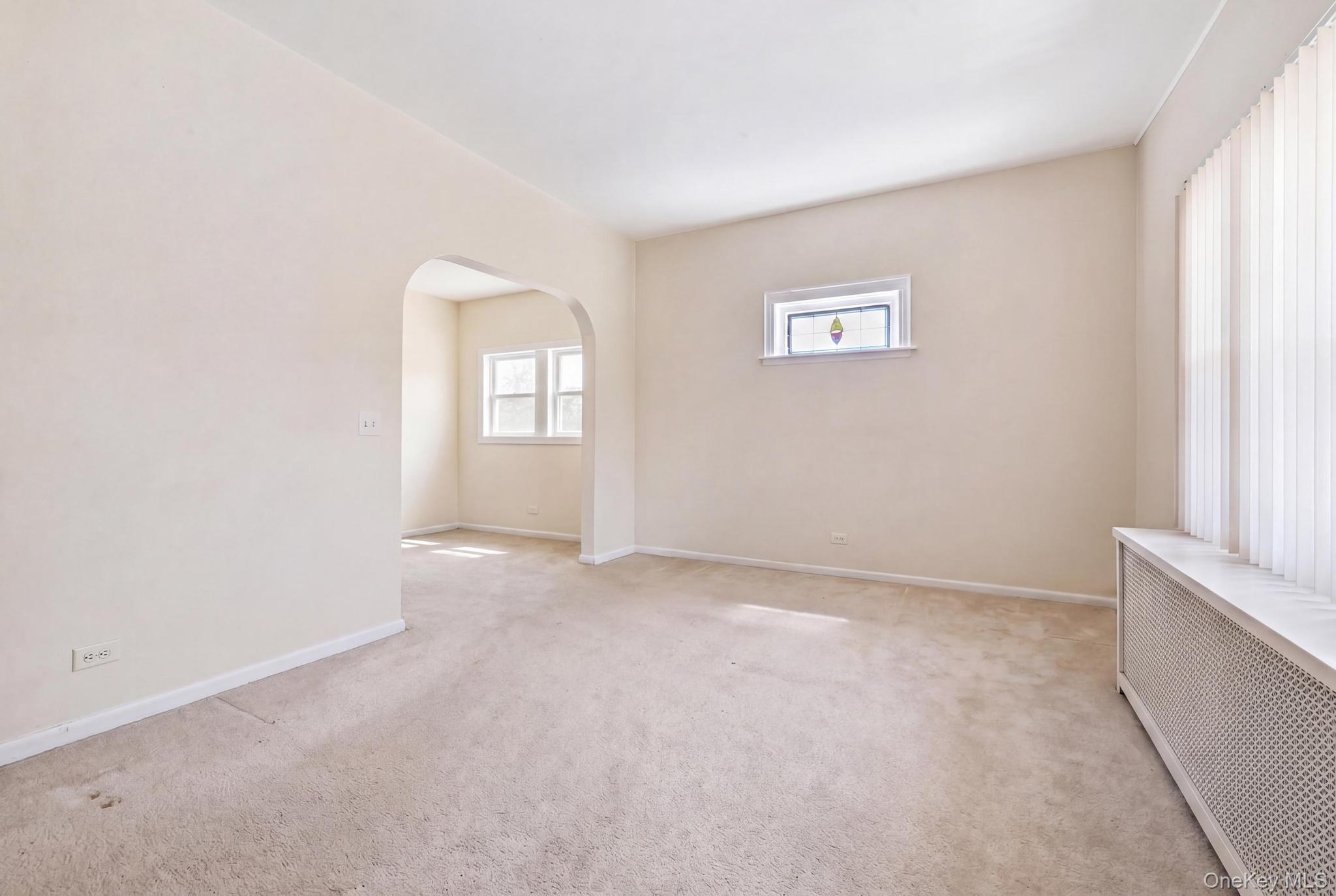 Single Family 231st Street Queens, NY 11413, MLS-1015452-3