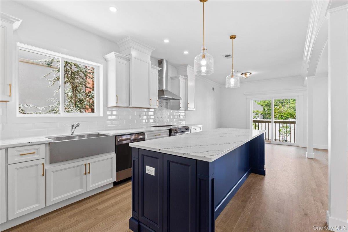 Single Family Finlay Street Staten Island, NY 10307, MLS-1015492-19