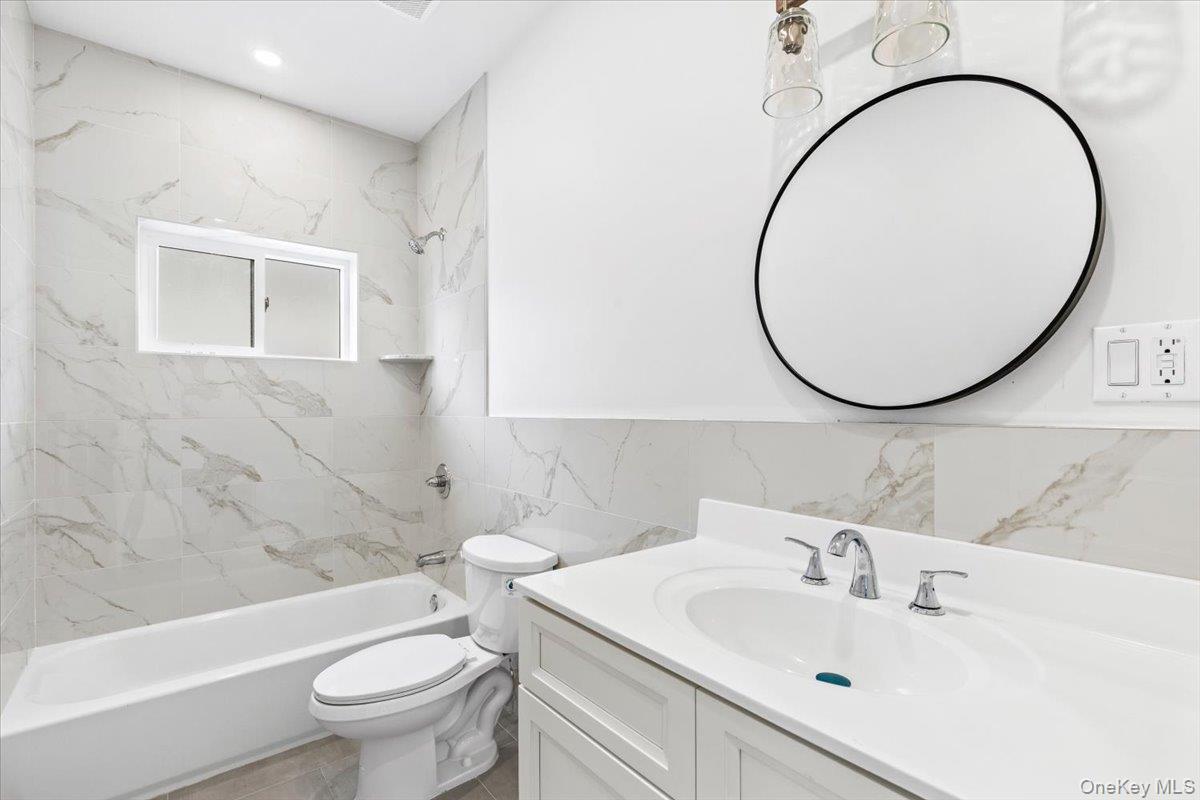 Single Family Finlay Street Staten Island, NY 10307, MLS-1015492-25