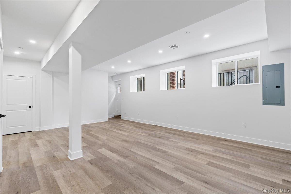 Single Family Finlay Street Staten Island, NY 10307, MLS-1015492-36