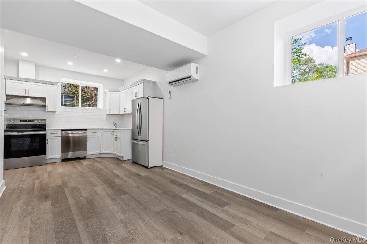 Single Family Finlay Street Staten Island, NY 10307, MLS-1015492-39