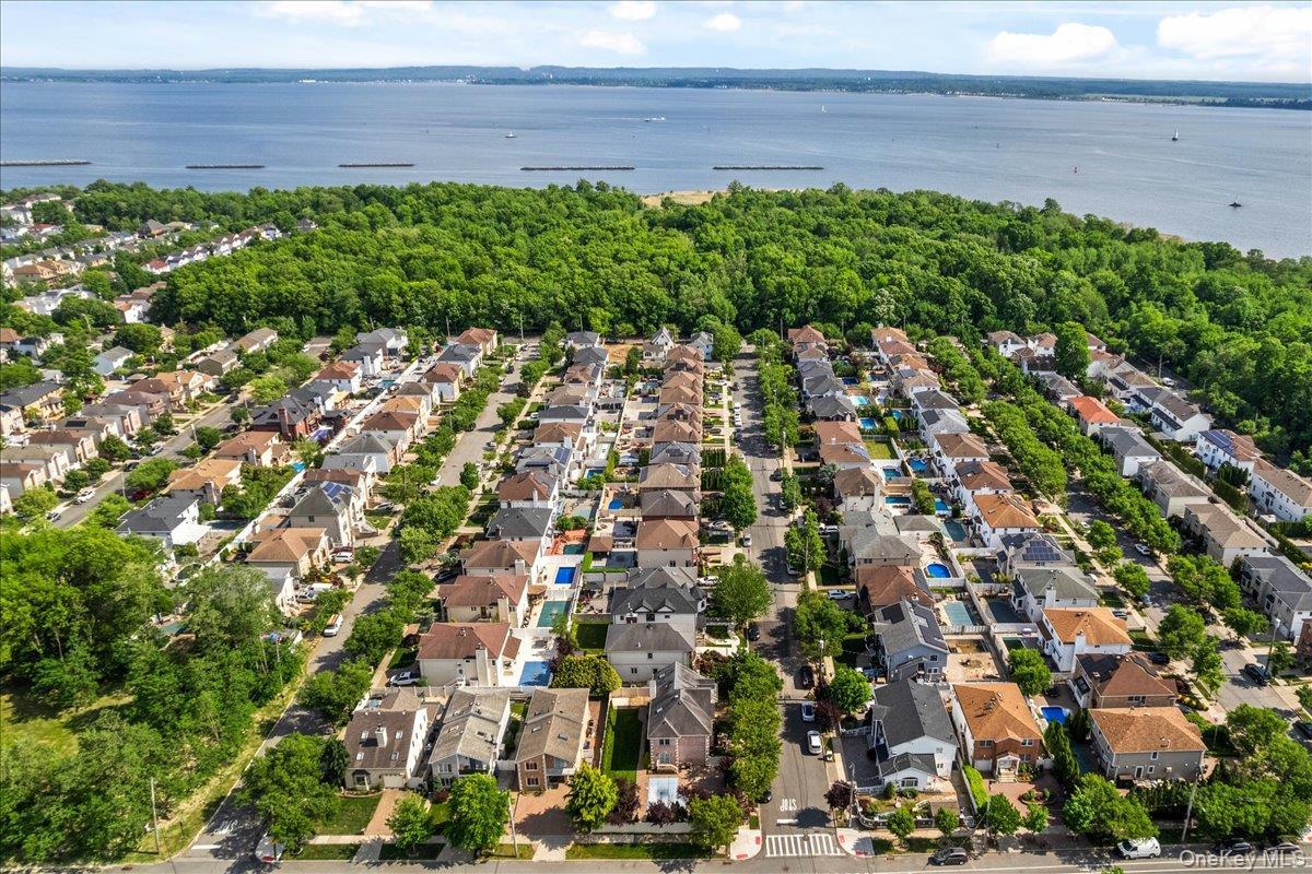 Single Family Finlay Street Staten Island, NY 10307, MLS-1015492-46