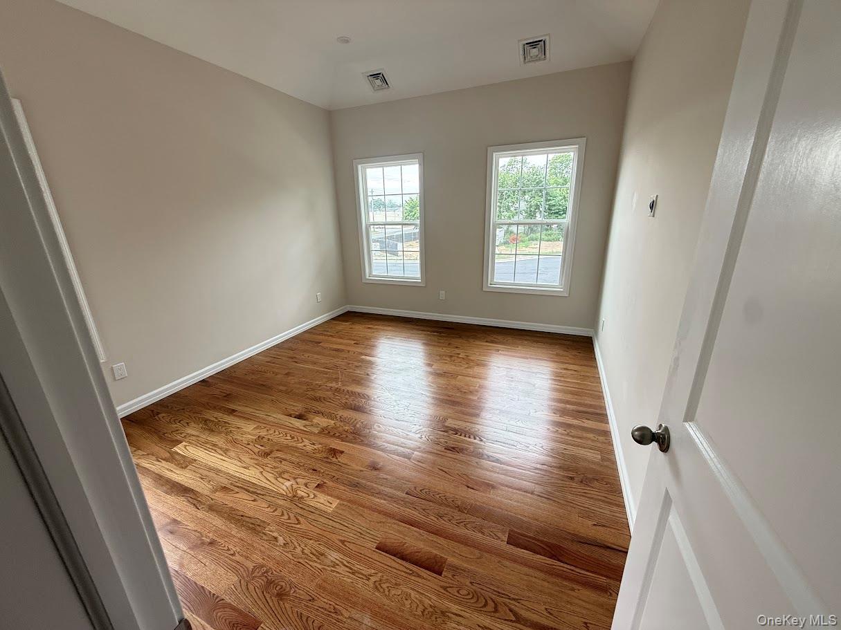 Single Family Gail Grace Court Suffolk County, NY 11726, MLS-1015498-14