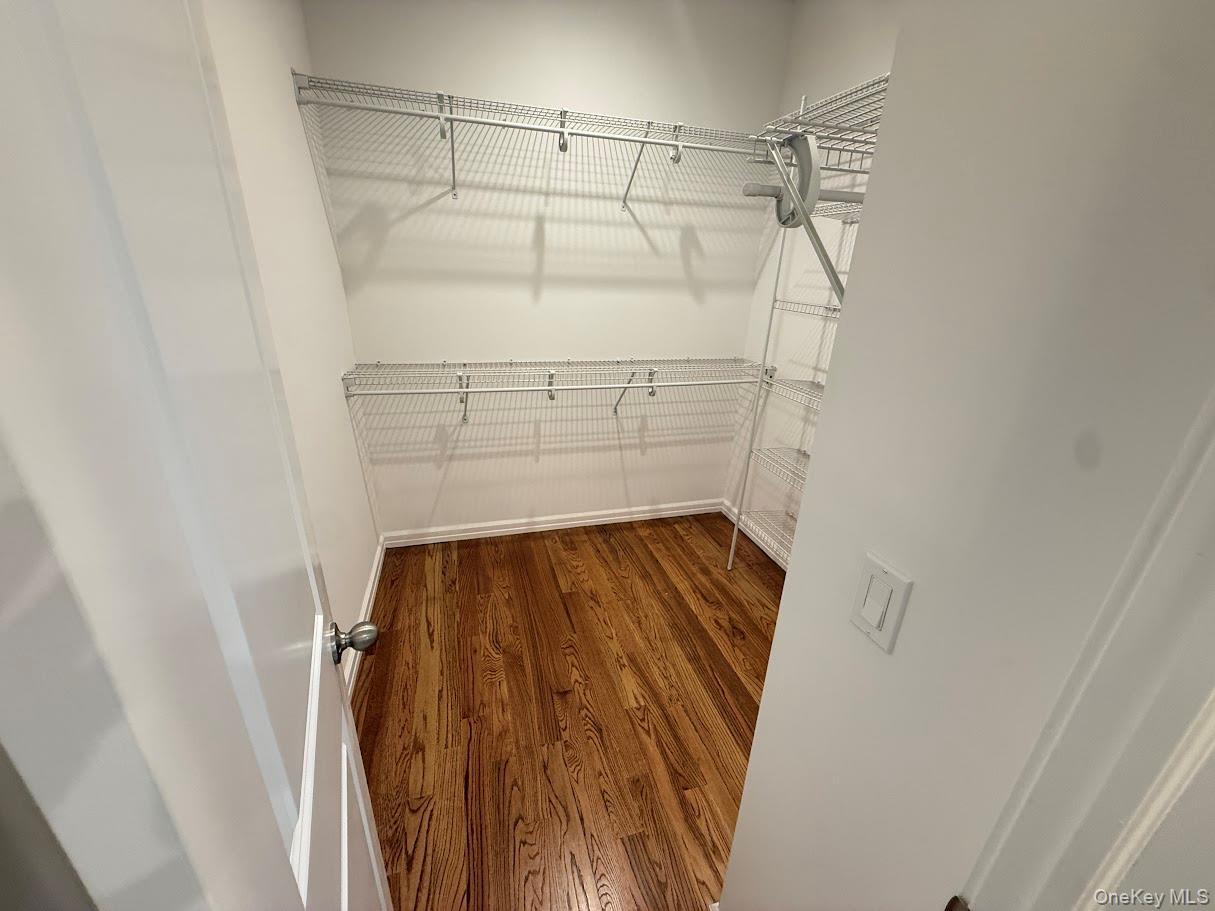Single Family Gail Grace Court Suffolk County, NY 11726, MLS-1015498-17
