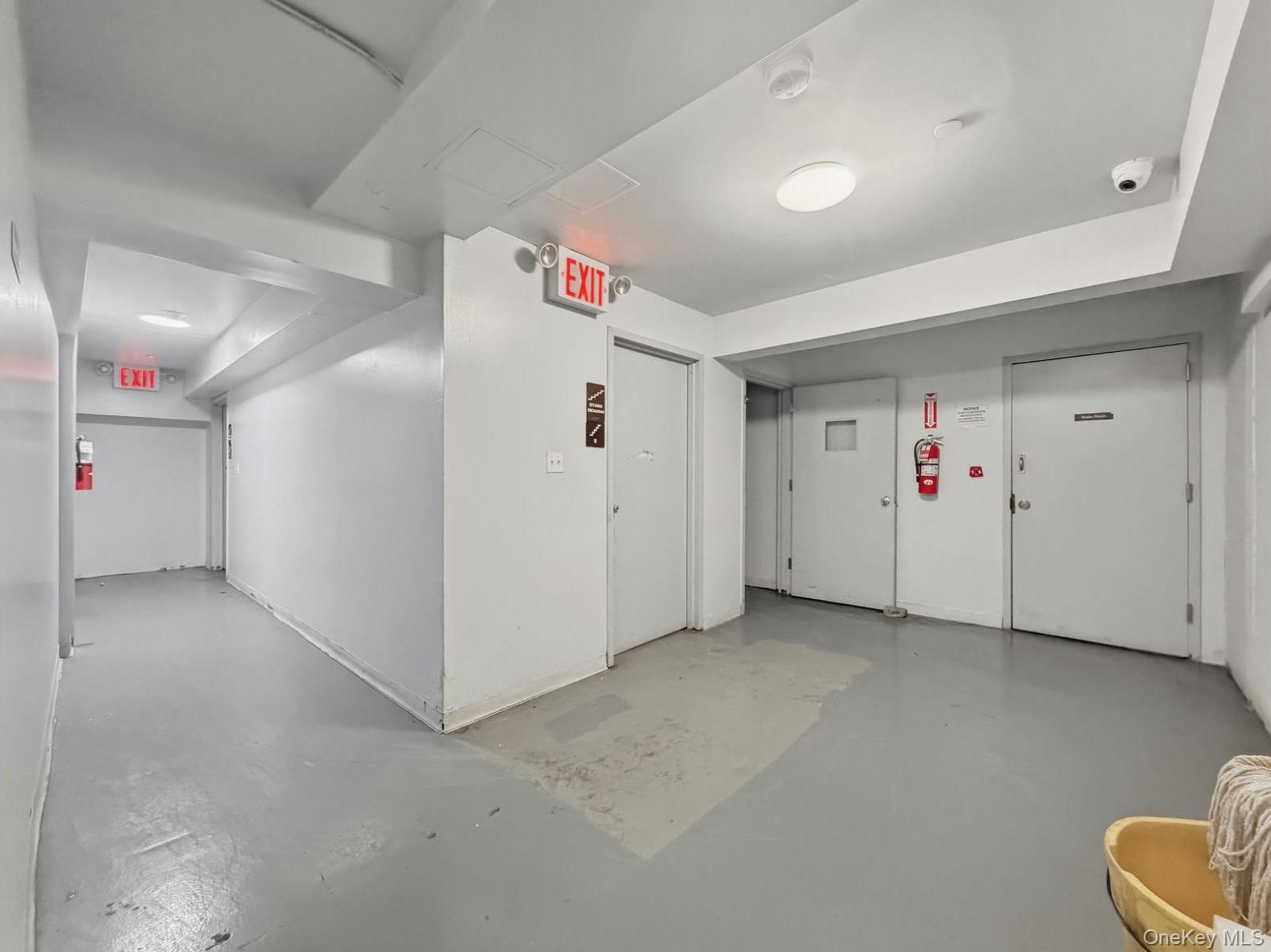 Commercial Sale E 213th Street  Bronx, NY 10467, MLS-1015526-10