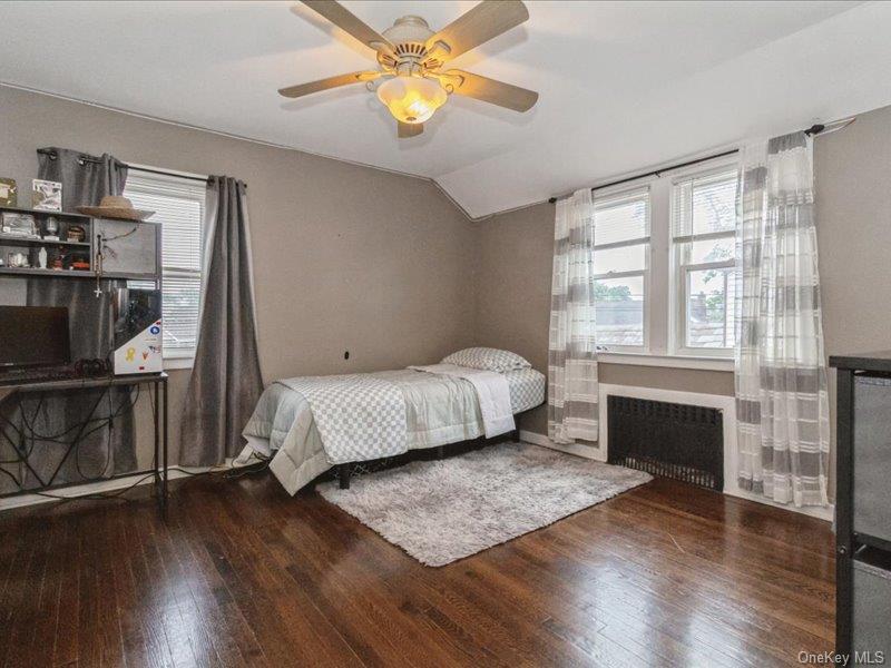 Single Family Lakeview Avenue Nassau County, NY 11563, MLS-1015546-17