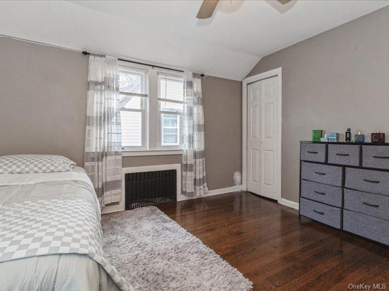 Single Family Lakeview Avenue Nassau County, NY 11563, MLS-1015546-18