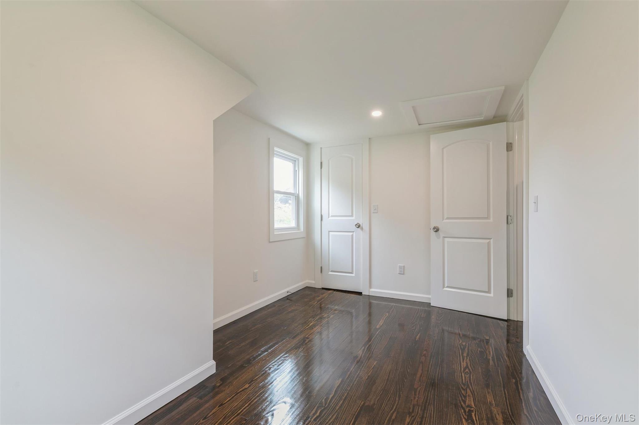 Single Family N Ocean Avenue Suffolk County, NY 11934, MLS-1015550-25