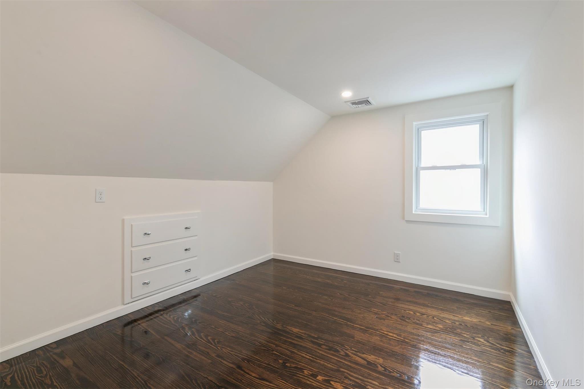 Single Family N Ocean Avenue Suffolk County, NY 11934, MLS-1015550-30