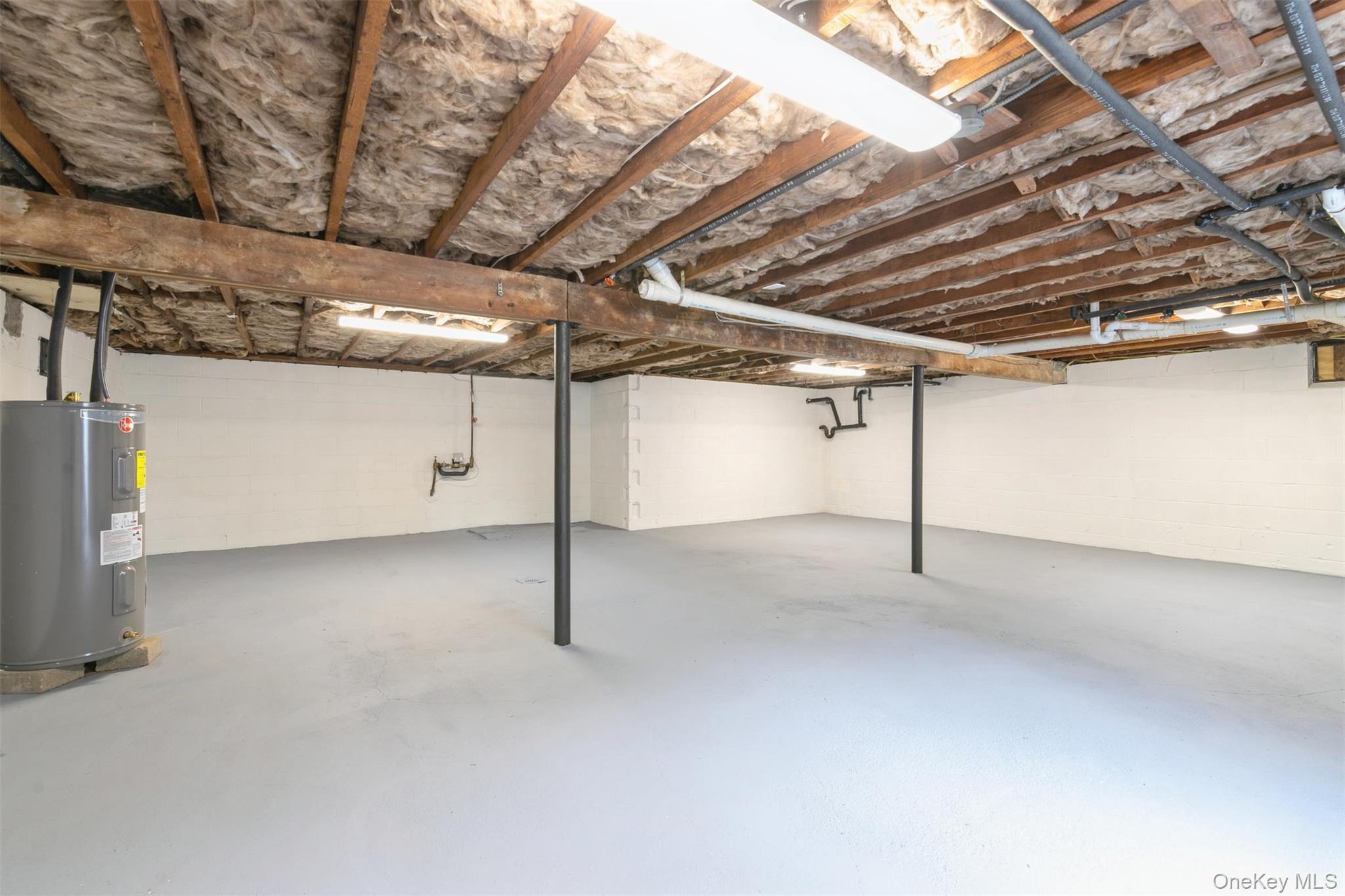 Single Family N Ocean Avenue Suffolk County, NY 11934, MLS-1015550-35