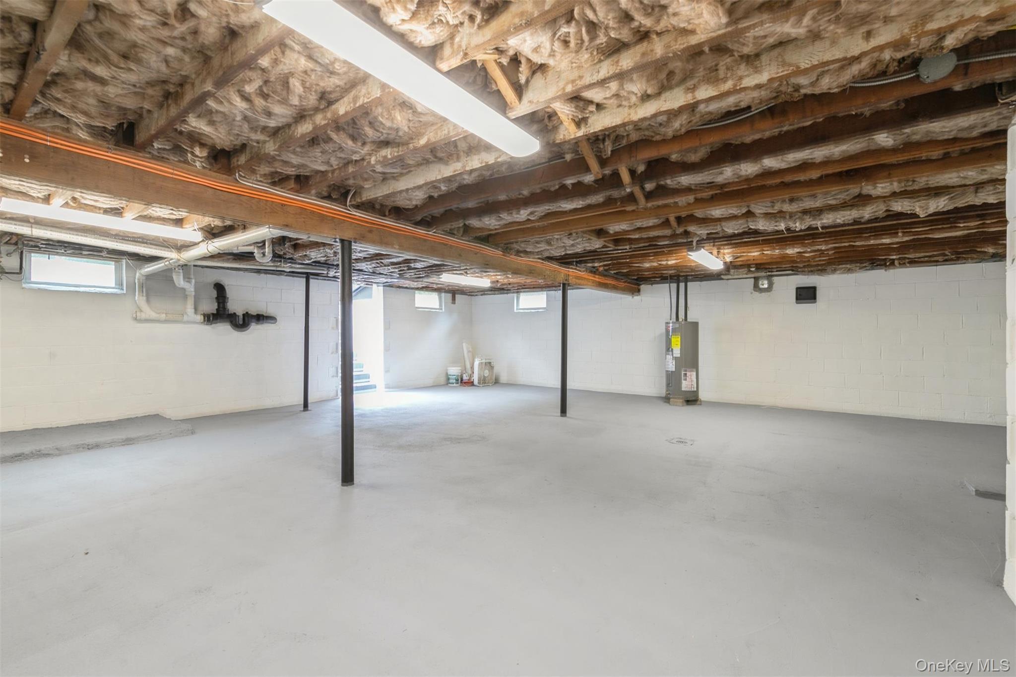 Single Family N Ocean Avenue Suffolk County, NY 11934, MLS-1015550-36