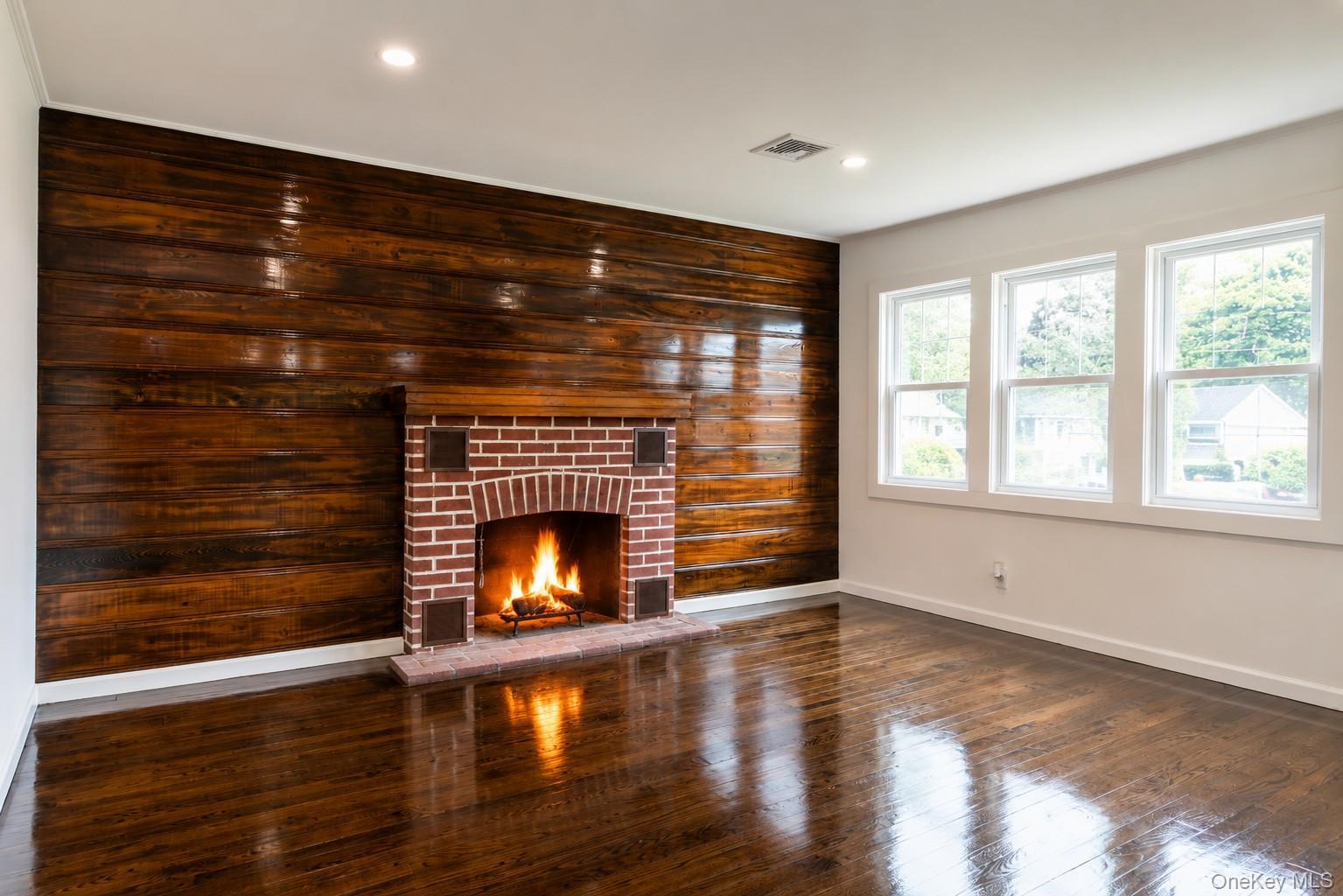 Single Family N Ocean Avenue Suffolk County, NY 11934, MLS-1015550-8