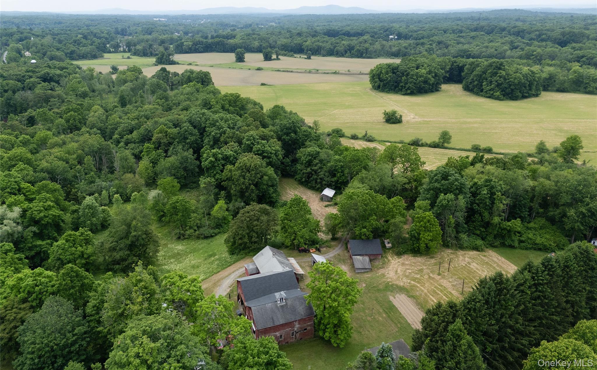 Single Family Albany Post Road  Dutchess County, NY 12572, MLS-1015551-29