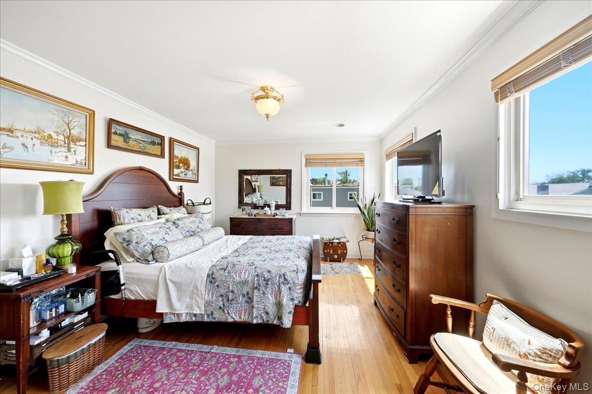 Single Family Giegerich Bronx, NY 10465, MLS-1015562-14