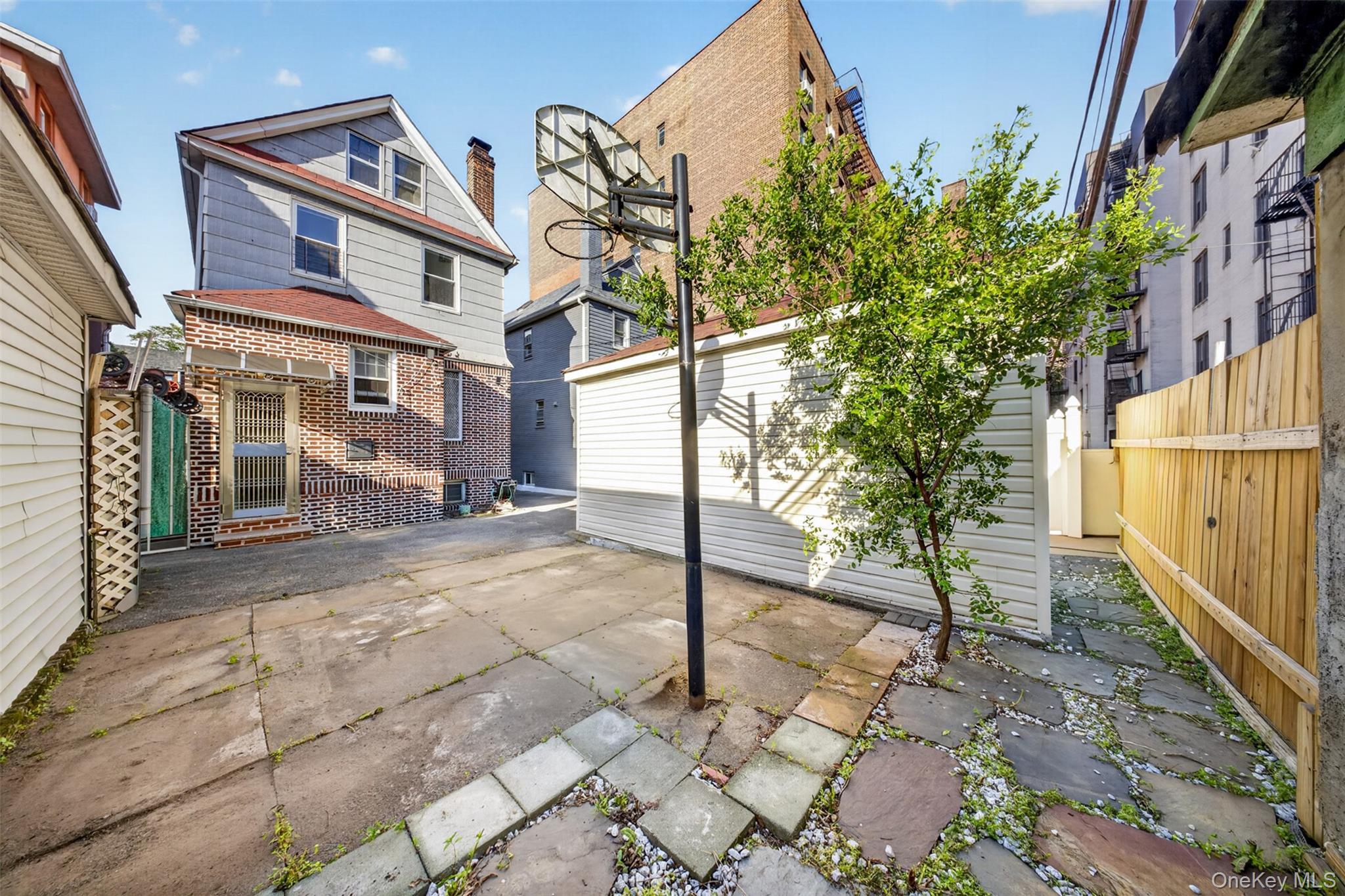 Single Family Denman Street Queens, NY 11373, MLS-1015657-28