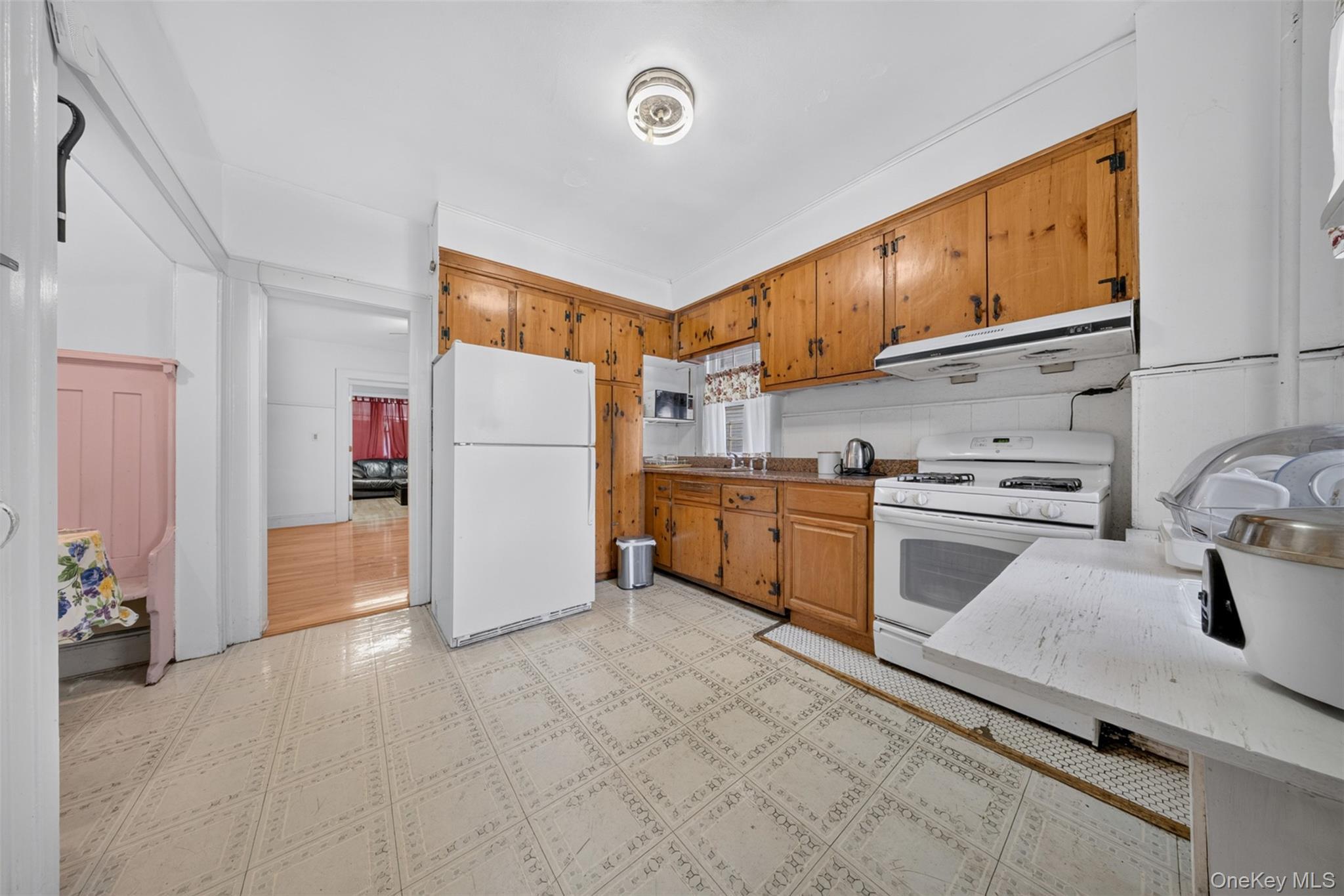 Single Family Denman Street Queens, NY 11373, MLS-1015657-4
