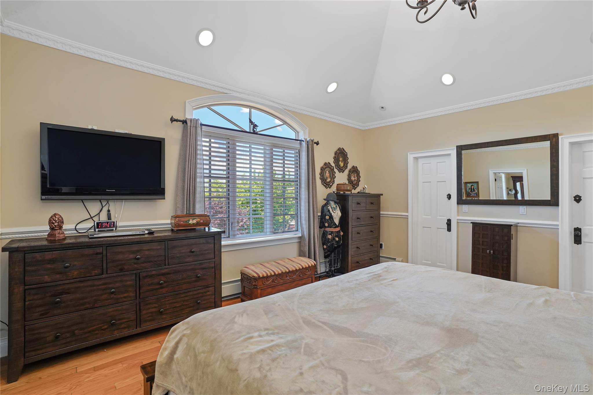 Single Family 85th Street  Queens, NY 11414, MLS-1015670-27