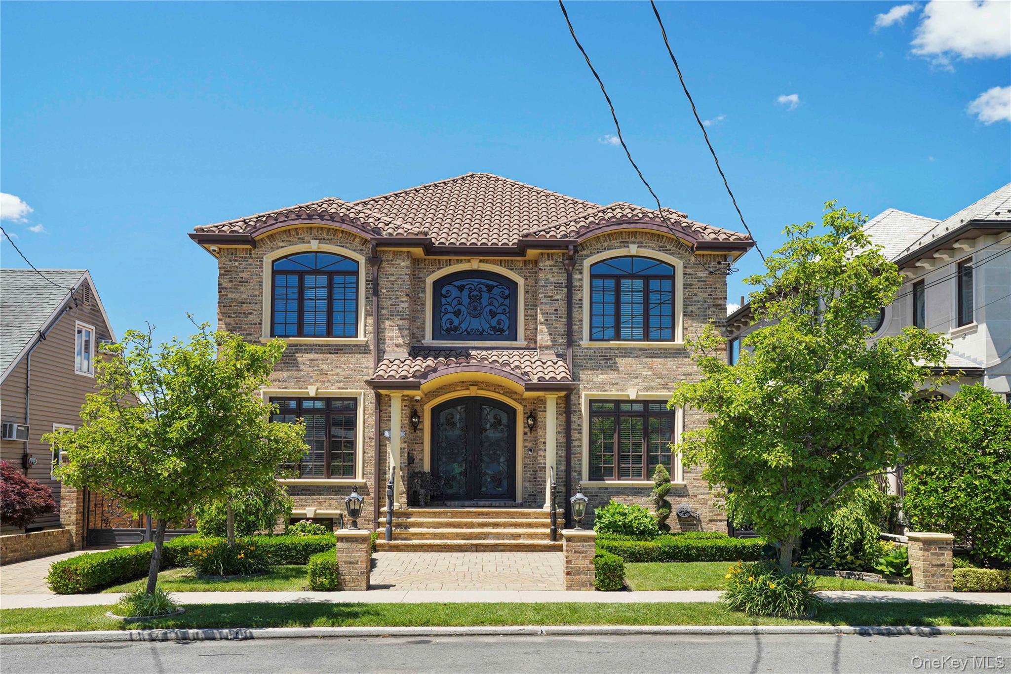 Single Family 85th Street  Queens, NY 11414, MLS-1015670-50