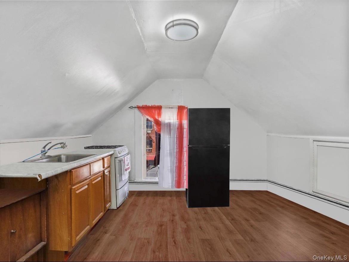 Single Family 39th Avenue Queens, NY 11368, MLS-1015671-11