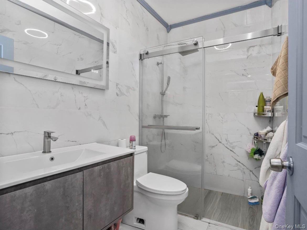 Single Family 39th Avenue Queens, NY 11368, MLS-1015671-2