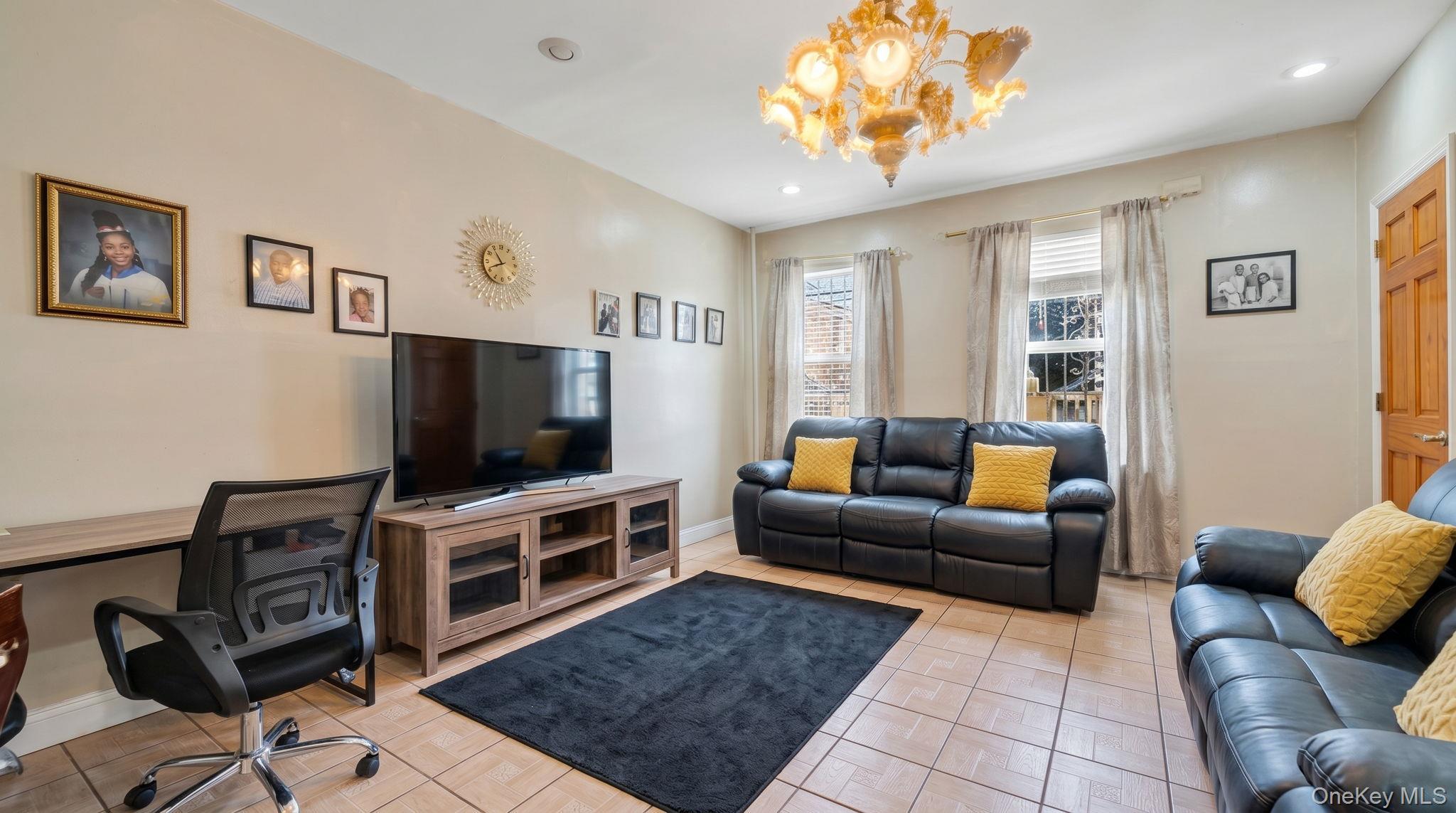 Single Family 92nd Brooklyn, NY 11236, MLS-1015706-3