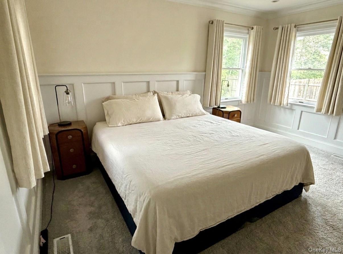Single Family Moon Avenue Suffolk County, NY 11901, MLS-1015716-15